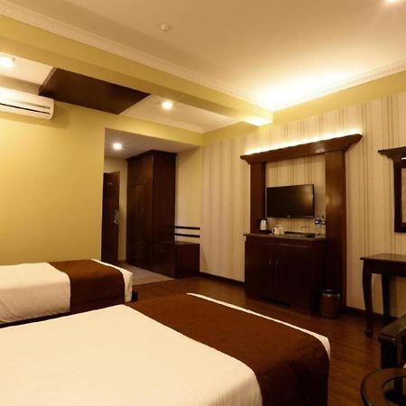 Da Yatra Courtyard Hotel & Resort Pokhara Exterior photo