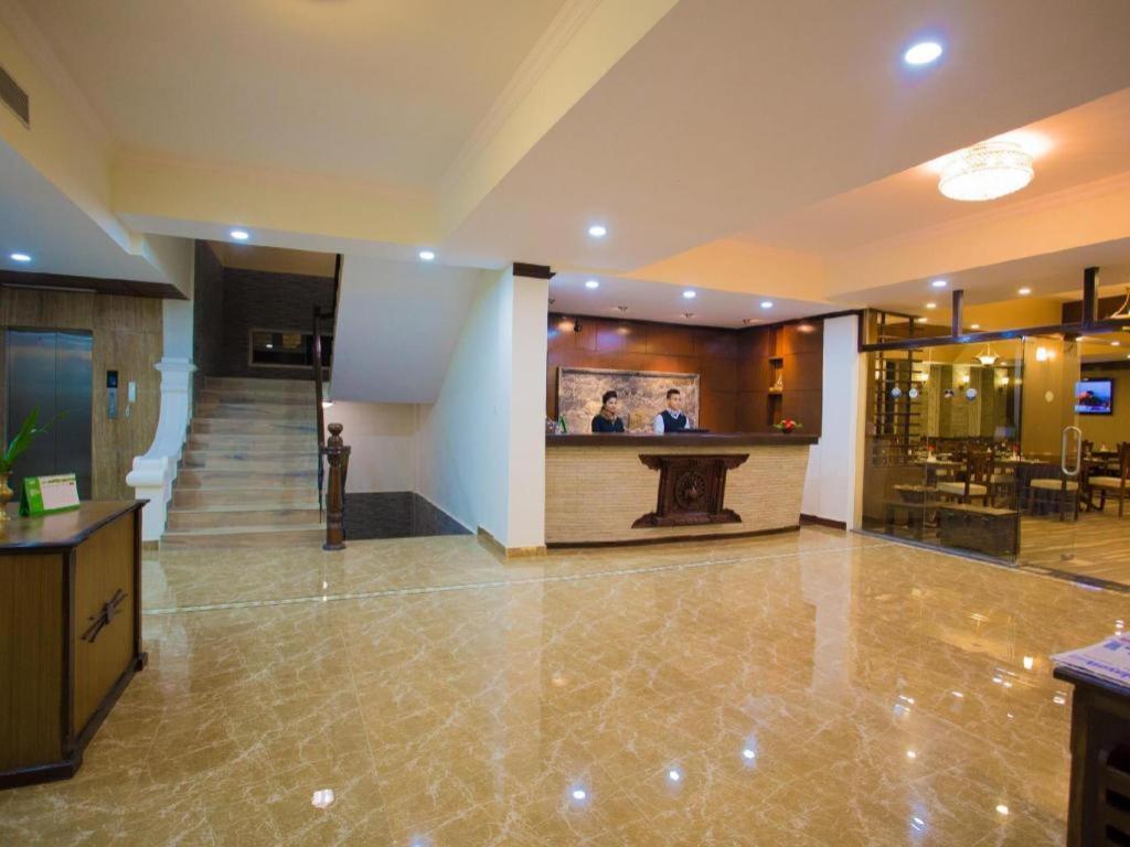 Da Yatra Courtyard Hotel & Resort Pokhara Exterior photo